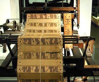 jacquard loom